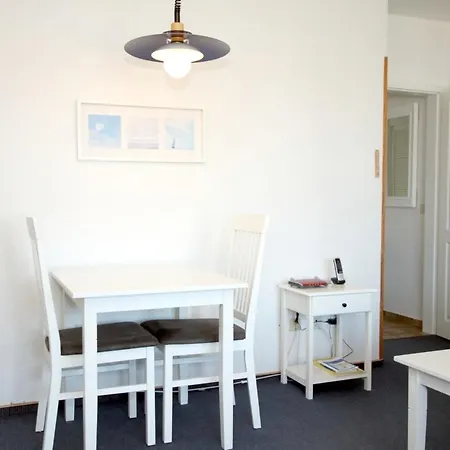 Gmelinstra_e 12_ Whg_ 18_ Haus Mee Apartment